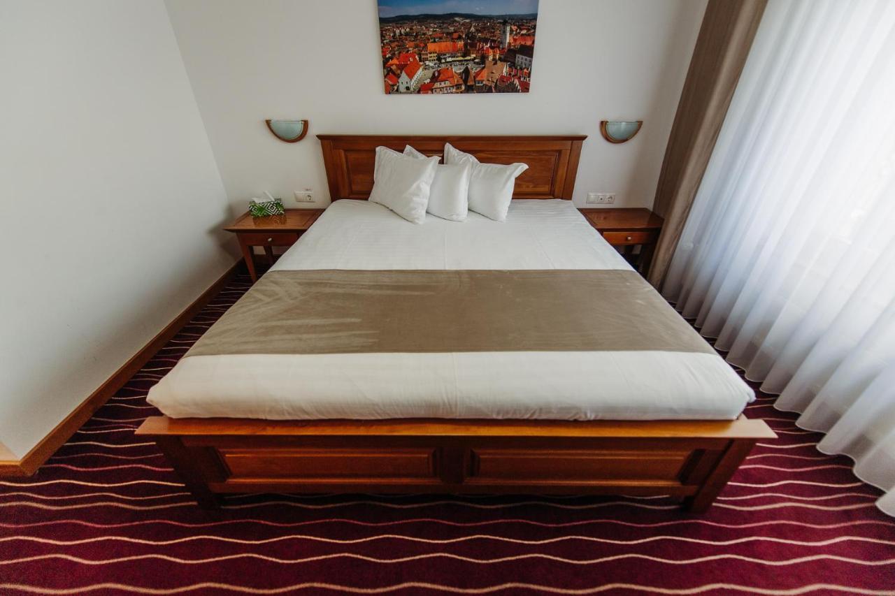 Boutique Damiani Hotel Sibiu Exterior photo
